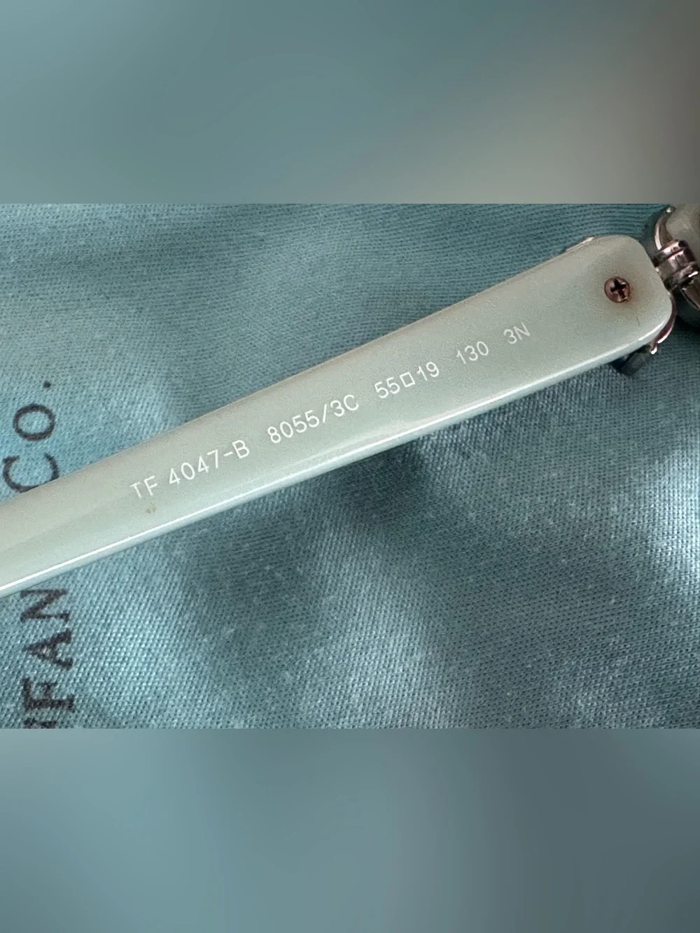 Tiffany & Co. Women's Sunglasses Black on tiffany blue/grey Tf4047b model - Picture 9 of 10